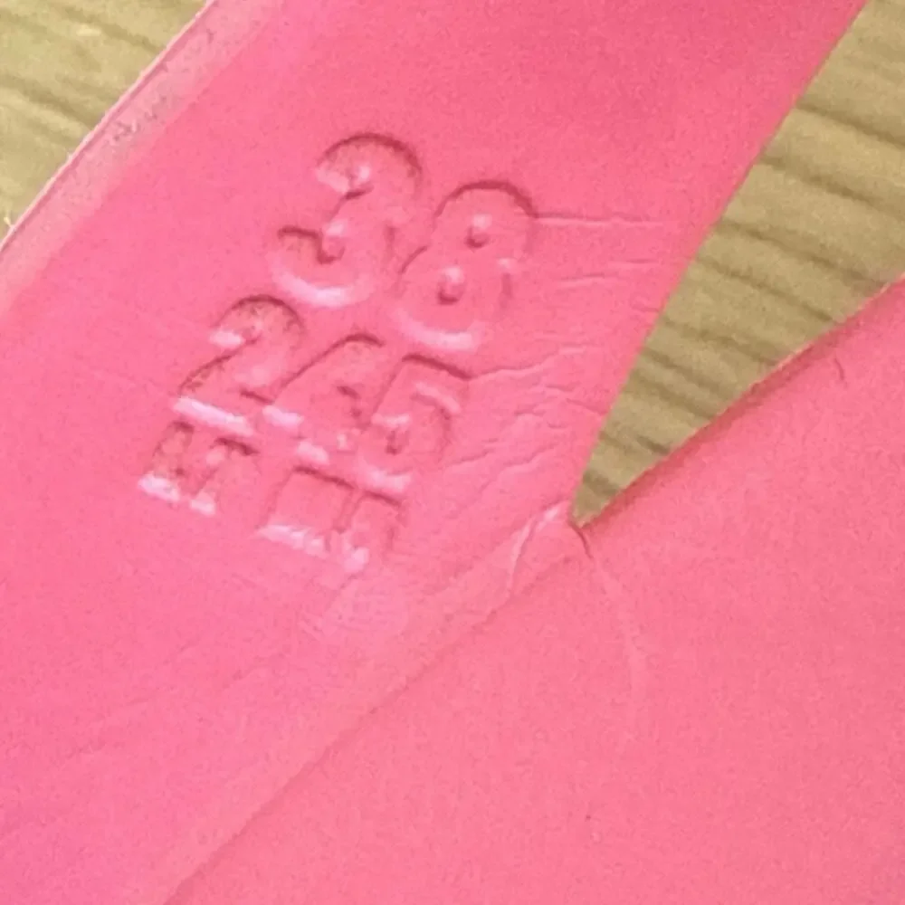 Birkenstock Honolulu Eva Pink Slip On Sandals- SZ Men 5- Women 7